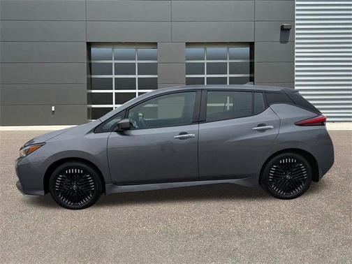 2023 Nissan Leaf SV PLUS