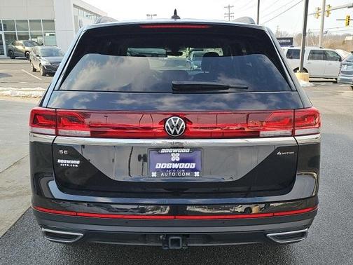 2025 Volkswagen Atlas 2.0T SE