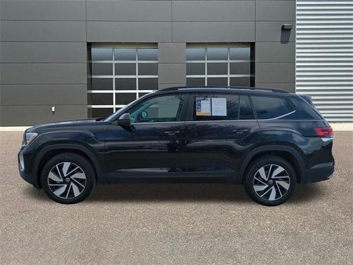2025 Volkswagen Atlas 2.0T SE