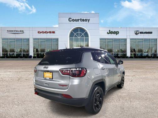2024 Jeep Compass Trailhawk