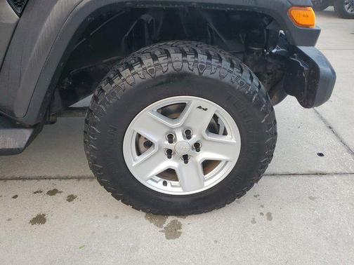 2020 Jeep Gladiator Sport S