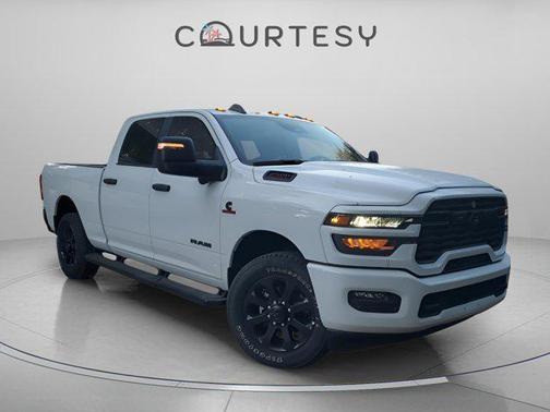 2026 RAM 2500 Big Horn Crew Cab 4x2 6'4' Box