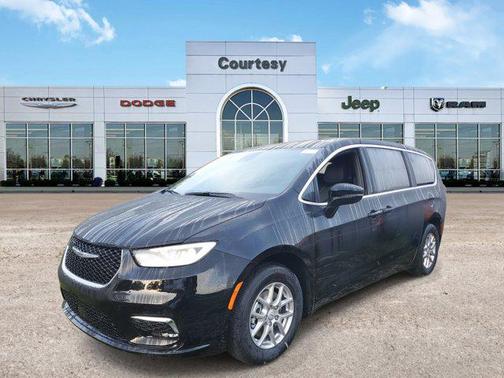 2025 Chrysler Pacifica L