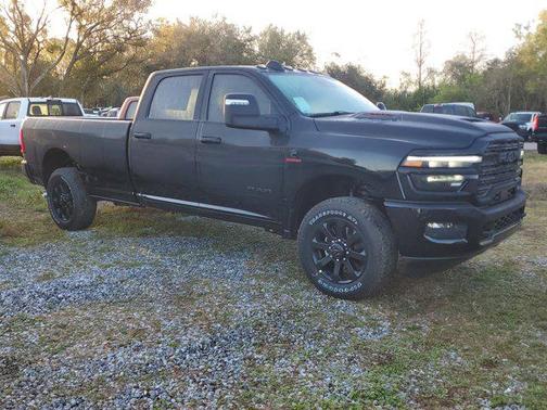 2026 RAM 2500 Laramie Crew Cab 4x4 8' Box