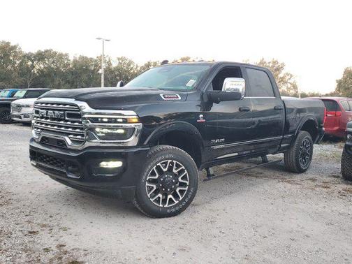 2026 RAM 3500 Limited Crew Cab 4x4 6'4' Box