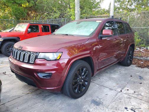2020 Jeep Grand Cherokee Altitude