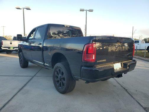 2025 RAM 2500 Laramie Crew Cab 4x4 6'4' Box