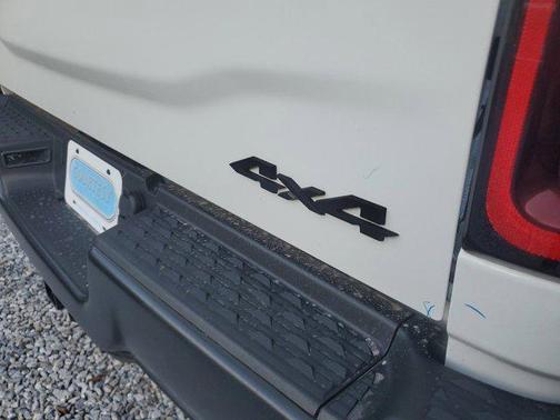 2025 RAM 2500 Tradesman Crew Cab 4x4 6'4' Box