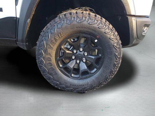 2026 RAM 1500 RHO Crew Cab 4x4 5'7' Box