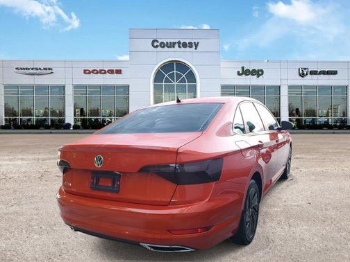 2019 Volkswagen Jetta 1.4T SEL Premium