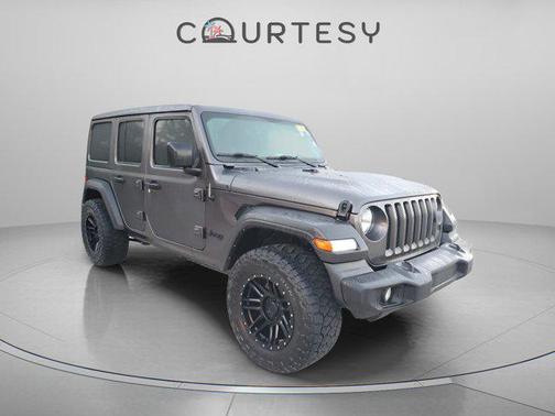 Granite Crystal Metallic Clearcoat 2022 Jeep Wrangler Unlimited Sport