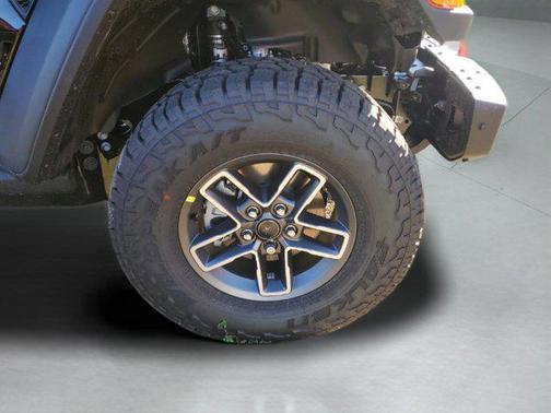 2026 Jeep Gladiator Mojave 4x4