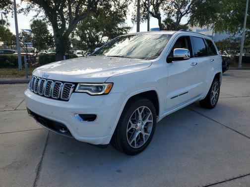 2021 Jeep Grand Cherokee Overland