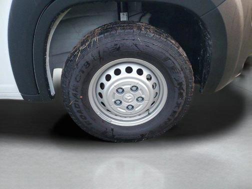 Bright White Clearcoat 2026 RAM ProMaster 2500 Tradesman