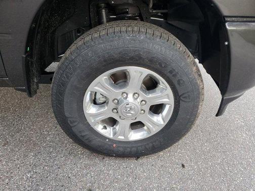 2025 RAM 2500 Big Horn Crew Cab 4x4 6'4' Box
