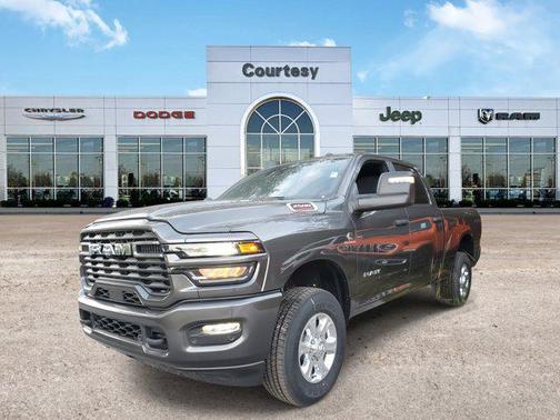 2025 RAM 2500 Big Horn Crew Cab 4x4 6'4' Box