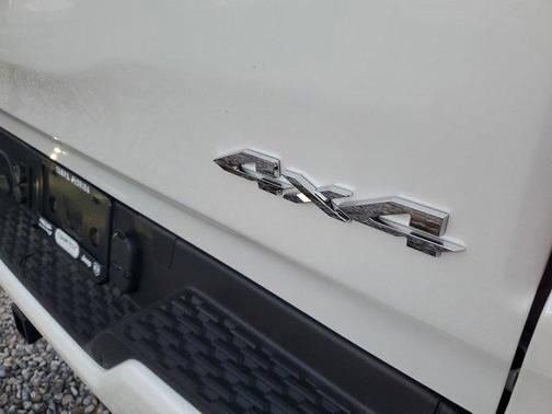 2025 RAM 1500 ST