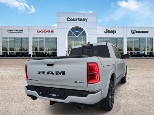 2025 RAM 1500 ST