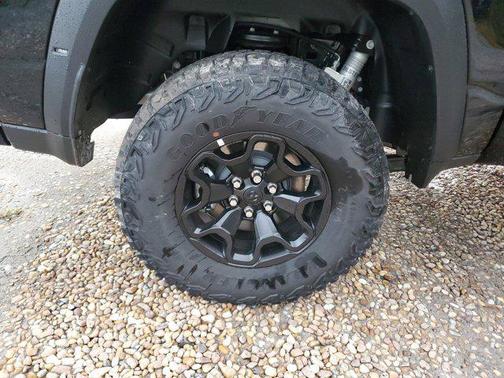 2025 RAM 1500 RHO Crew Cab 4x4 5'7' Box