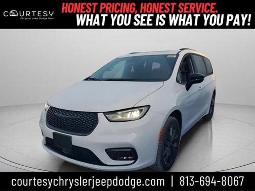 2026 Chrysler Pacifica Limited