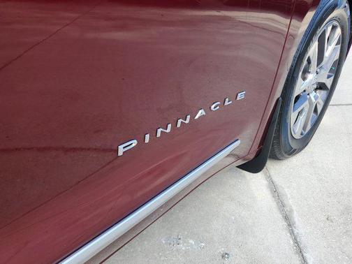 2022 Chrysler Pacifica L