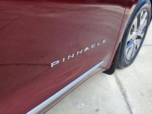 2022 Chrysler Pacifica L