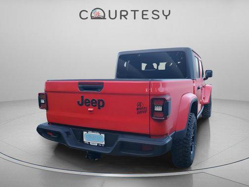 2025 Jeep Gladiator Willys