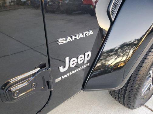 2024 Jeep Wrangler 4-Door Sahara 4x4