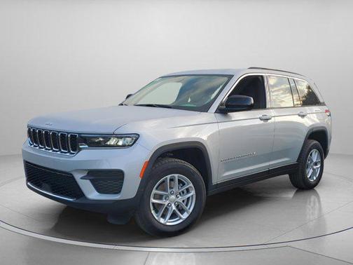 2026 Jeep Grand Cherokee Altitude