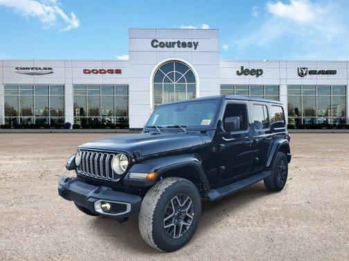 2025 Jeep Wrangler 4-Door Sahara 4x4