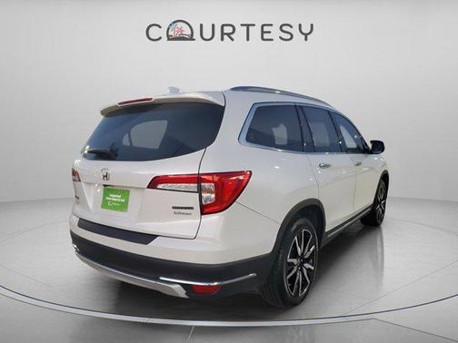 2021 Honda Pilot Touring 8-Passenger