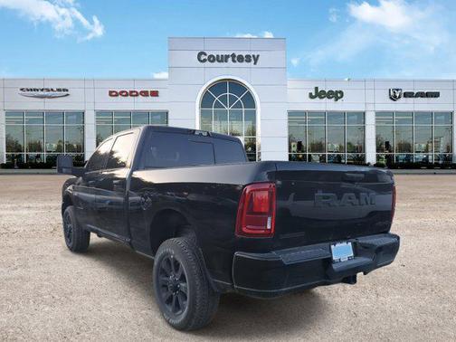 2025 RAM 2500 Big Horn Crew Cab 4x4 6'4' Box