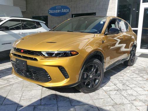 Acapulco Gold 2024 Dodge Hornet R/T Plus EAWD
