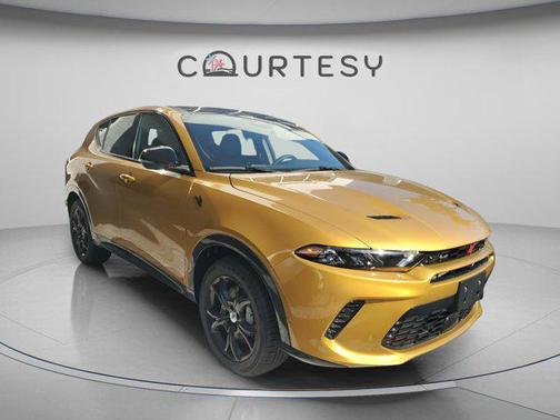 Acapulco Gold 2024 Dodge Hornet R/T Plus EAWD