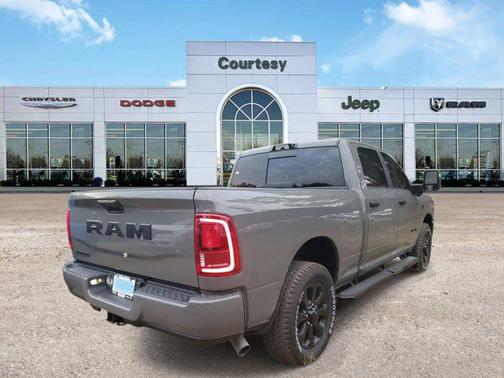 2026 RAM 2500 Big Horn Crew Cab 4x2 6'4' Box