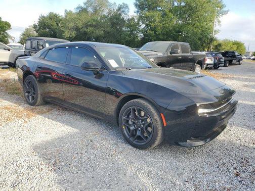 Diamond Black Crystal Pearlcoat 2026 Dodge Charger R/T