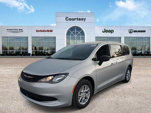 2026 Chrysler Voyager LX