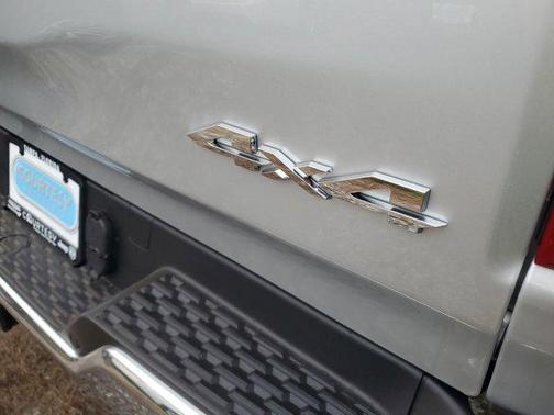 Silver Zynith 2026 RAM 1500 Big Horn/Lone Star