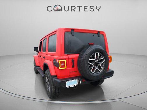 2026 Jeep Wrangler 4-Door Sahara 4x4