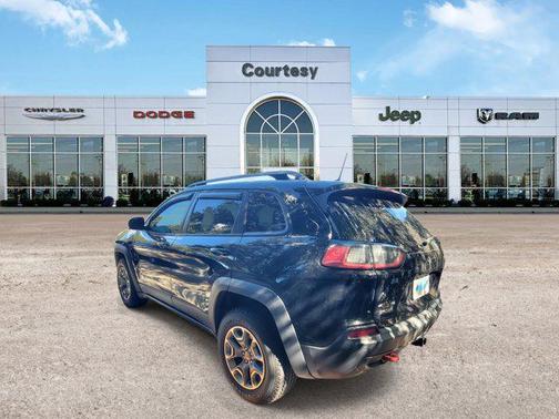 2020 Jeep Cherokee Trailhawk