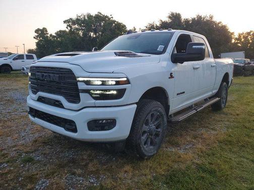 2025 RAM 2500 Laramie Crew Cab 4x4 6'4' Box