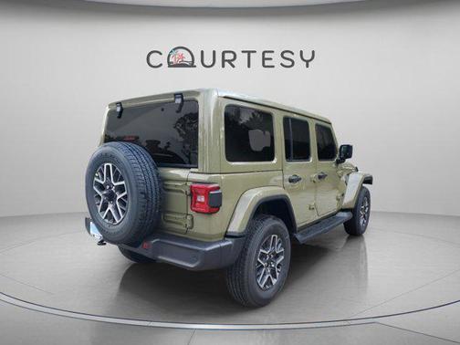 2026 Jeep Wrangler 4-Door Sahara 4x4