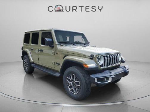 2026 Jeep Wrangler 4-Door Sahara 4x4
