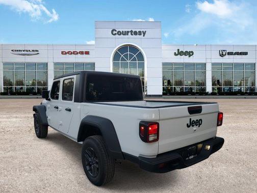 2025 Jeep Gladiator Sport S