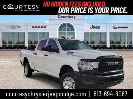 2022 RAM 2500 Tradesman Crew Cab 4x4 6'4' Box