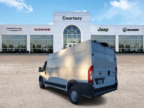 2026 RAM ProMaster 2500 Tradesman