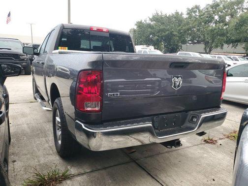 2017 RAM 1500 SLT