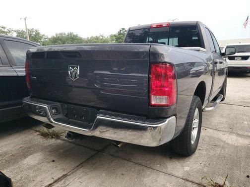 2017 RAM 1500 SLT