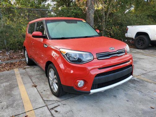 2017 Kia Soul +