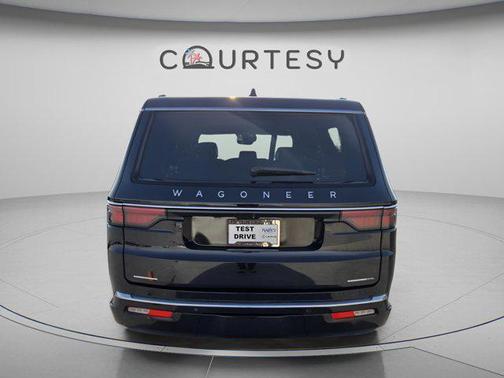 Diamond Black Crystal Pearlcoat 2023 Jeep Wagoneer L Series II 4x4